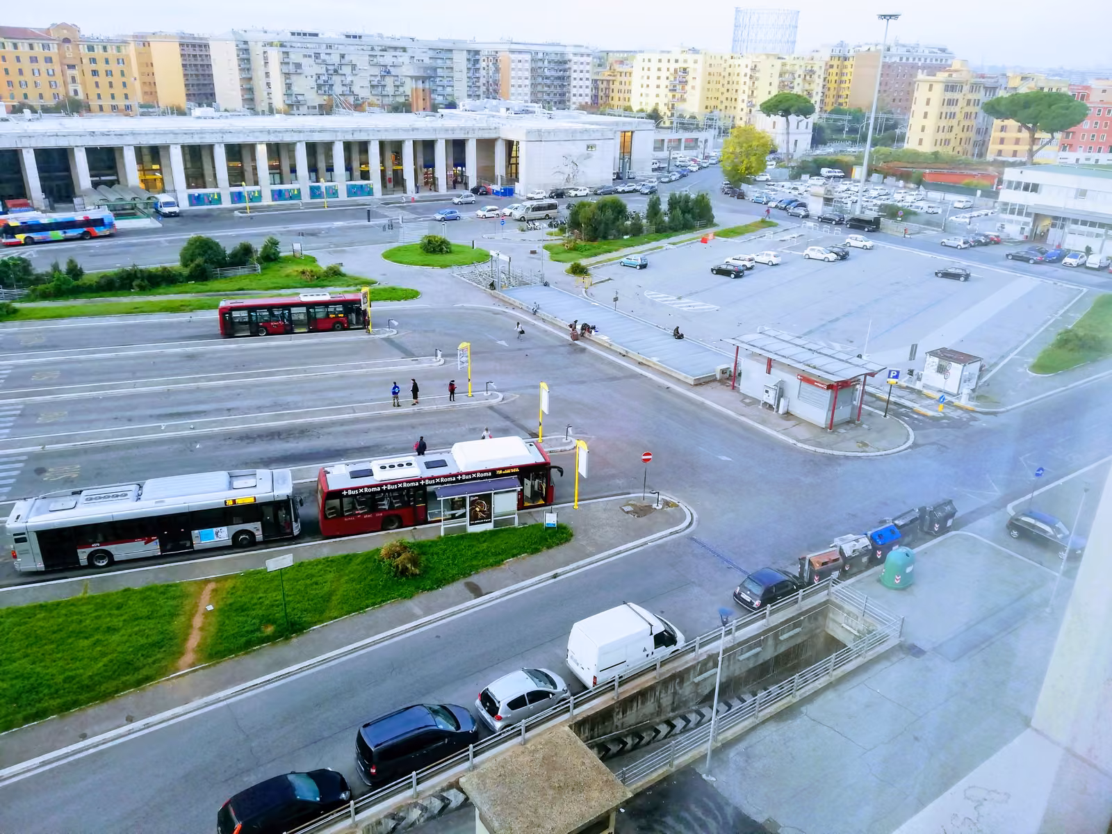 B & B Roma Bellaventura in Piazzale dei Partigiani 7, nel quartiere Ostiense a Roma