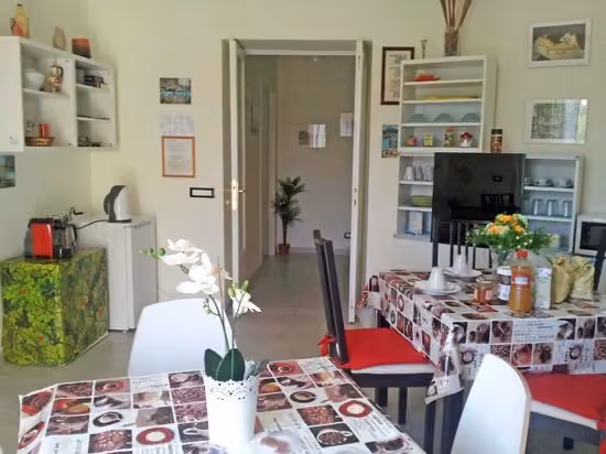 Spazio interno del B & B Roma Bellaventura vicino alla Metro Piramide